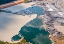 Environmentalists turn out in force to oppose Trump coal ash rollbacks environmentalists-turn-out-in-force-to-oppose-trump-coal-ash-rollbacks