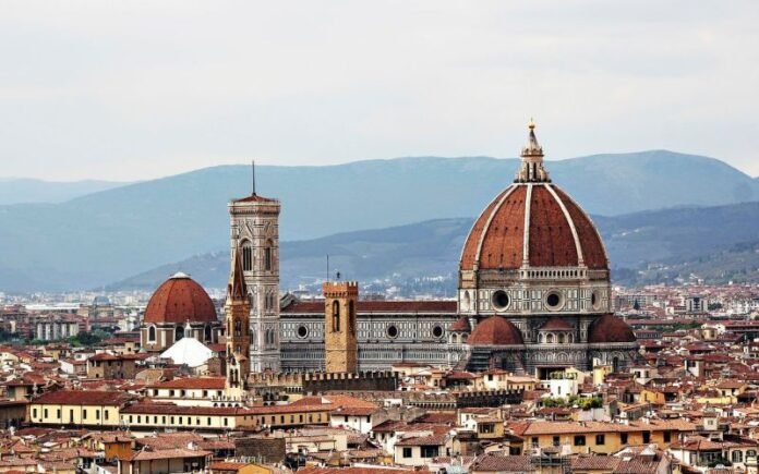 florence-plans-major-expansion-of-airbnb-curbs-beyond-historic-centre