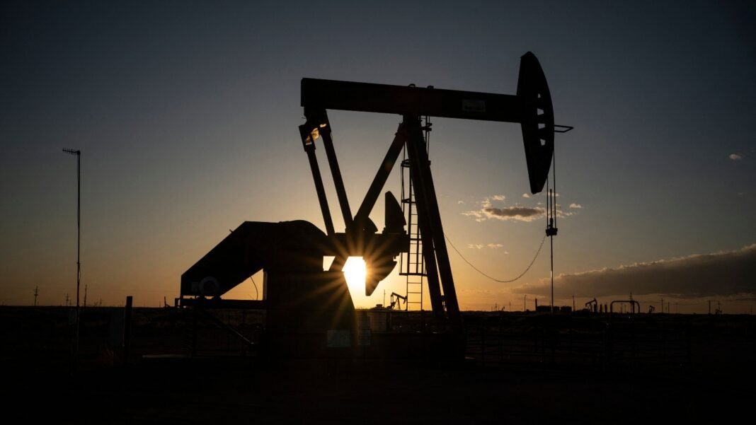 70-foot-wastewater-geyser-reflects-new-mexico’s-latest-oilfield-challenge 70-foot-wastewater-geyser-reflects-new-mexico’s-latest-oilfield-challenge