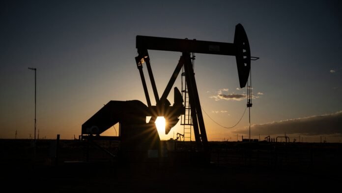70-foot-wastewater-geyser-reflects-new-mexico’s-latest-oilfield-challenge 70-foot-wastewater-geyser-reflects-new-mexico’s-latest-oilfield-challenge