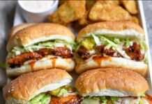 dynamite-chicken-buns-–-crispy,-spicy-&-irresistibly-cheesy