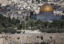 israeli-occupiers-storm-al-aqsa-mosque-amid-palestinian-warning-of-‘judaisation’