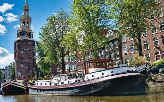 hotel-guests-warned-after-hackers-access-reservation-information-across-netherlands