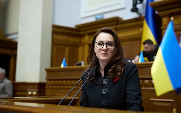 all-eu-members-greenlight-first-step-in-accession-talks,-ukraine-pm-says