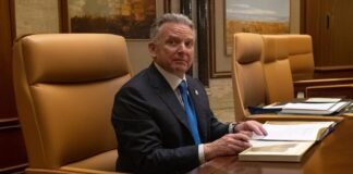 white-house,-israeli-embassy-reject-new-york-times-report-that-israel-is-spying-on-us-officials 