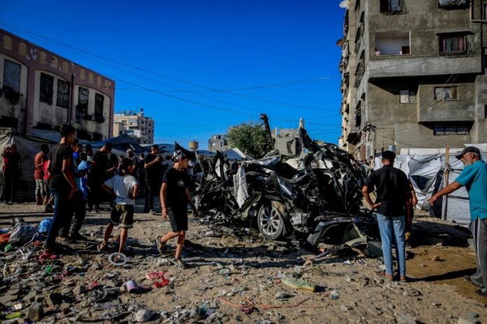 israeli-attacks-across-gaza-kill-10-palestinians,-wound-29-despite-ceasefire