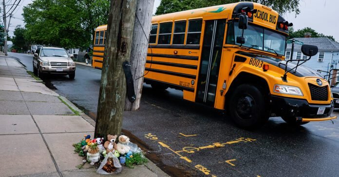 a-school-bus-killed-a-5-year-old-the-crash-is-among-dozens-missing-from-the-bus-company’s-federal-safety-record.
