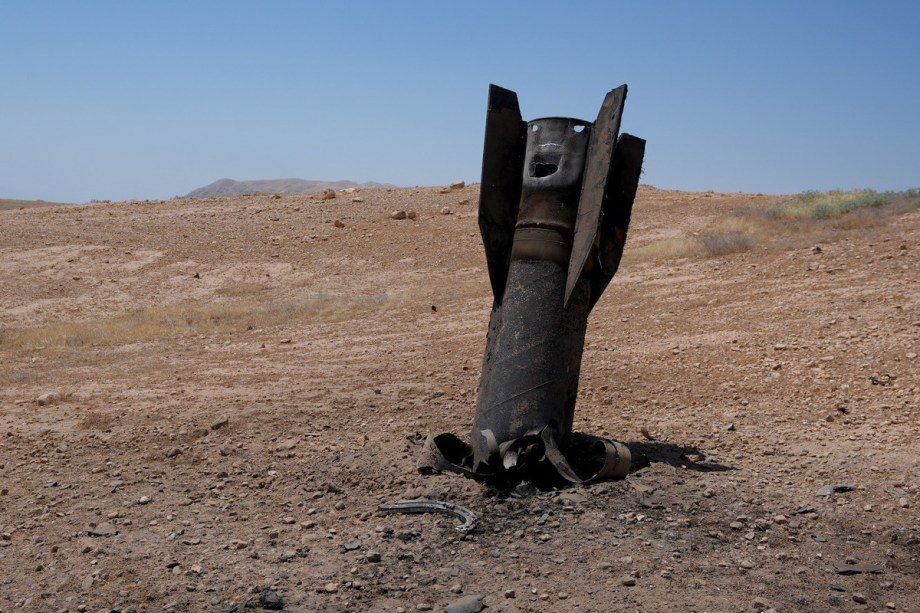 us-did-not-intercept-iranian-missiles-fired-at-israel,-report-says us-did-not-intercept-iranian-missiles-fired-at-israel,-report-says