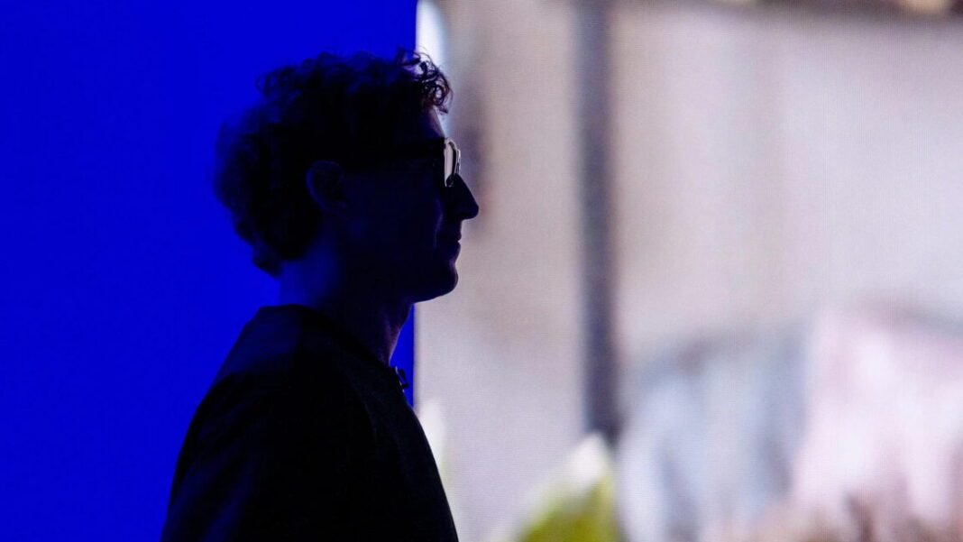 one-day-after-discovery,-meta-pulls-facial-recognition-code-from-its-smart-glasses