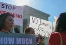 The quiet push to shield pesticide makers from lawsuits the-quiet-push-to-shield-pesticide-makers-from-lawsuits