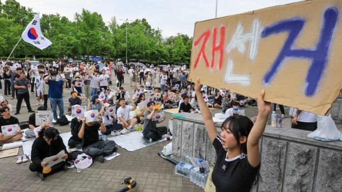 south-korean-ballot-controversy-sparks-a-new-youth-movement south-korean-ballot-controversy-sparks-a-new-youth-movement