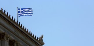 greece-approves-quicker-migrant-returns,-aims-to-set-up-return-hubs 