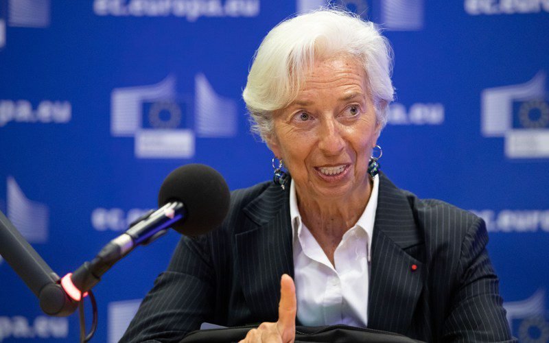 lagarde-defends-ecb-interest-rate-hike-as-‘robust-across-three-scenarios’ lagarde-defends-ecb-interest-rate-hike-as-‘robust-across-three-scenarios’