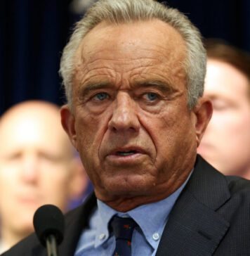 rfk-jr.-melts-down-over-nyt-report,-admits-he-blacklists-reporters