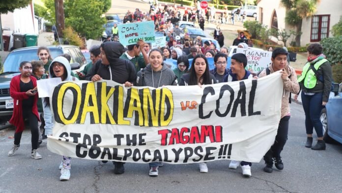 even-$75m-from-trump-may-not-save-oakland’s-embattled-coal-terminal