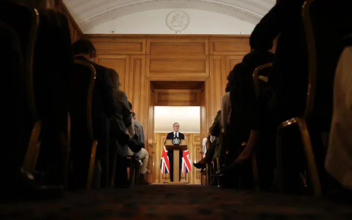 britain-announces-sweeping-social-media-ban-for-under-16s