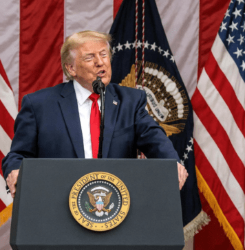 president-trump-calls-ft-report-on-$300-billion-iran-reconstruction-fund-‘fake-news’ 