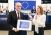 freed-belarusian-journalist-andrzej-poczobut-receives-sakharov-prize-at-european-parliament