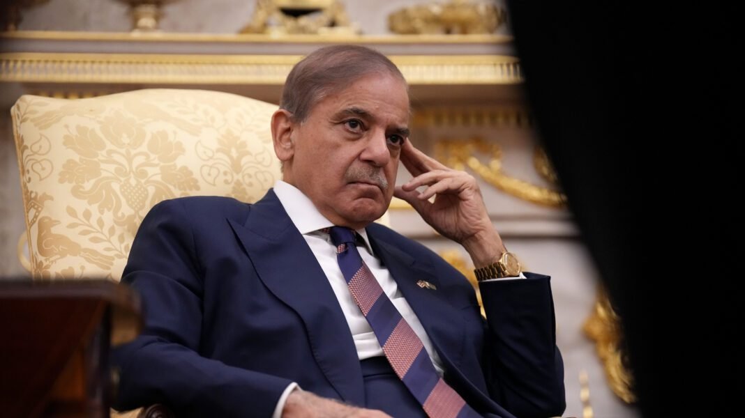 sharif-signs-us-iran-memorandum-as-mediator-ahead-of-implementation-phase sharif-signs-us-iran-memorandum-as-mediator-ahead-of-implementation-phase