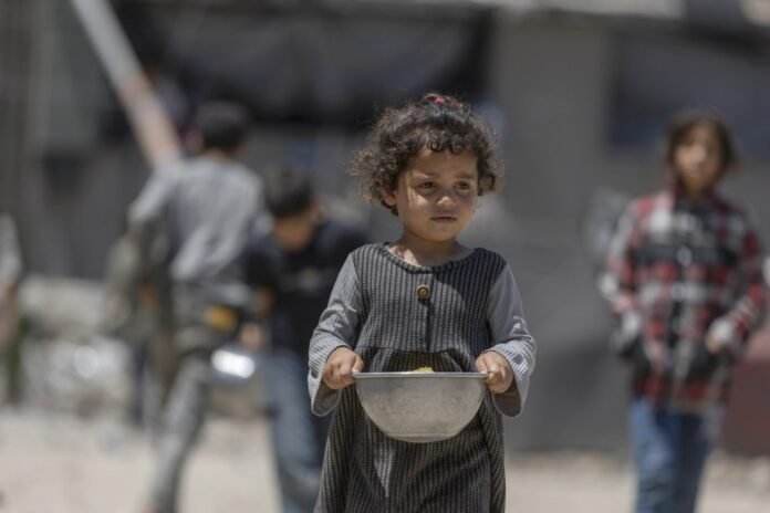 eu-rejects-israel’s-gaza-territory-plans,-demands-immediate-crossing-access