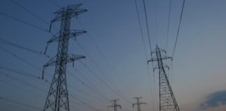 is-new-england’s-new-hydropower-transmission-line-paying-off?