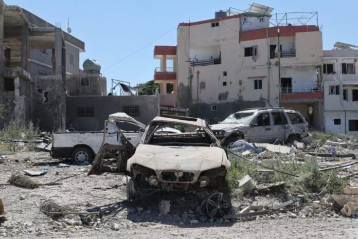 2-lebanese-soldiers-killed-in-israeli-airstrikes-in-southern-lebanon,-violating-ceasefire