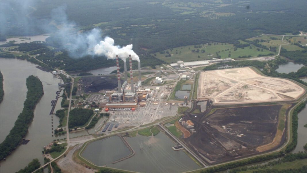 trump-admin’s-coal-investments-assist-plants-with-repeated-violations