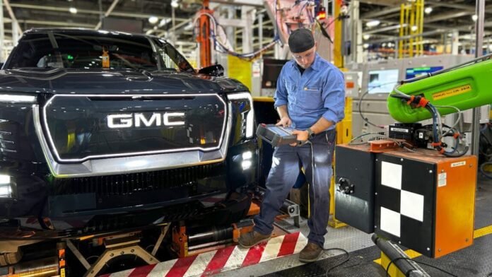 gm-installs-robots-at-flagship-ev-factory-after-laying-off-1,300-workers