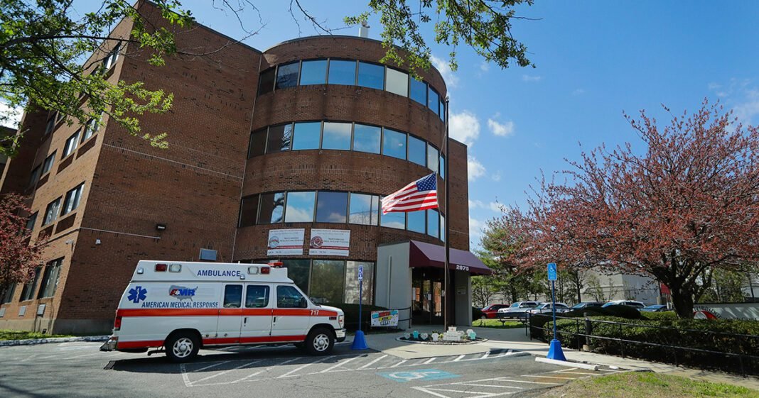 connecticut:-have-you-called-911-for-help?-tell-us-about-your-experience. connecticut:-have-you-called-911-for-help?-tell-us-about-your-experience.