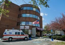 connecticut:-have-you-called-911-for-help?-tell-us-about-your-experience.