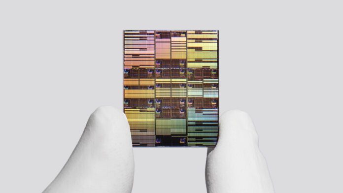 ibm-claims-world’s-first-sub-1-nanometer-chip-technology
