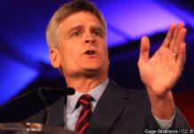 two-republicans-flip-votes,-blocking-iran-war-powers-resolution