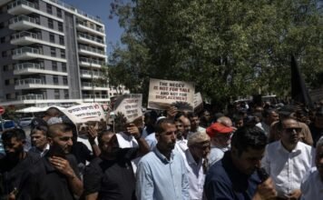 hundreds-of-palestinians-protest-israeli-policies-of-home-demolitions-in-negev