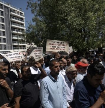 hundreds-of-palestinians-protest-israeli-policies-of-home-demolitions-in-negev