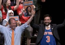 the-democratic-party-gets-its-populist-takeover