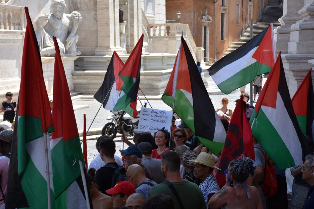 pro-palestinian-demonstrators-urge-rome-to-end-cooperation-with-israel