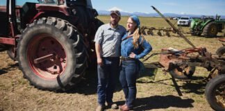 an-oregon-law-lets-one-wealthy-region-turn-the-desert-green-when-drought-hits,-farmers-pay-the-price.