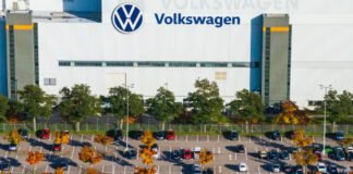 vw-may-close-four-factories-to-adapt-to-the-future,-report-says
