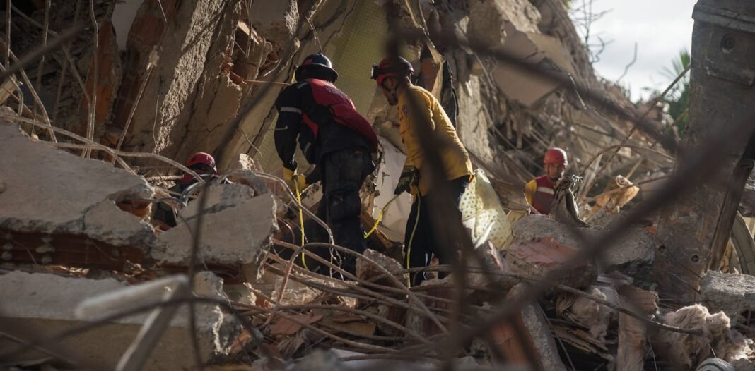 venezuela-earthquakes-add-tragic-new-layer-to-the-country’s-humanitarian-crisis
