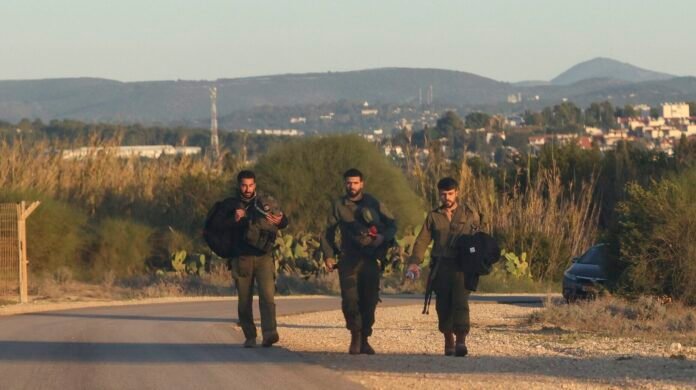 4-idf-soldiers-wounded-in-southern-lebanon-as-israel-lebanon-talks-continue 