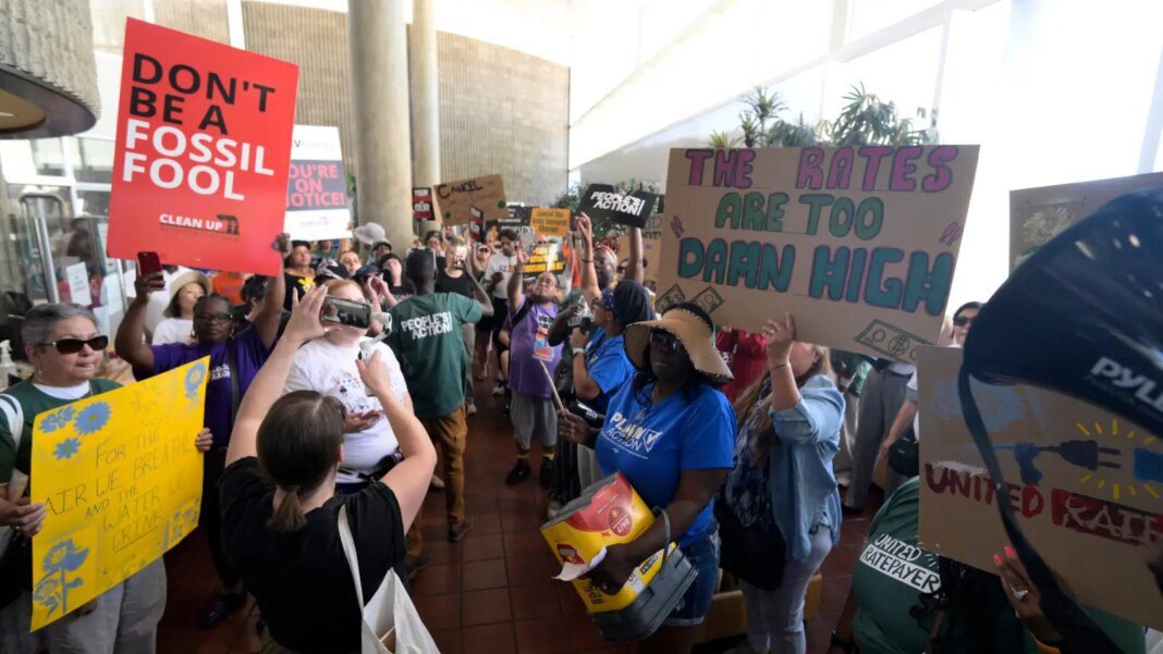 climate-activists-take-on-a-new-foe:-data-centers