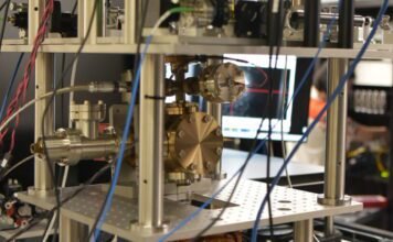 quantum-computing-startup-says-it-will-leapfrog-everybody
