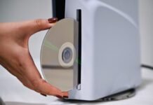 sony-announces-end-of-playstation-discs,-parts-of-digital-store-in-the-same-day