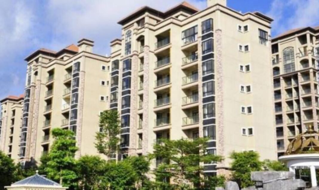 china’s-housing-market-free-falls-as-buyers-wait-for-floor-prices china’s-housing-market-free-falls-as-buyers-wait-for-floor-prices