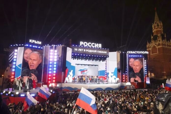 crimea-in-emergency-as-ukraine-reaches-for-putin’s-‘crown-jewel’ crimea-in-emergency-as-ukraine-reaches-for-putin’s-‘crown-jewel’