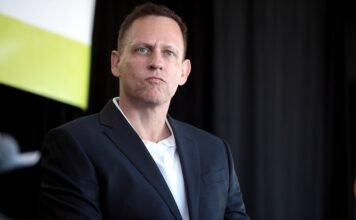 Tech bro Thiel says Pope, by criticizing AI, serves as CCP agent tech-bro-thiel-says-pope,-by-criticizing-ai,-serves-as-ccp-agent