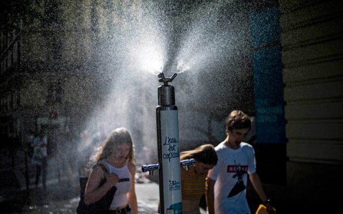 at-least-3,700-excess-deaths-reported-during-heatwave-in-france,-belgium-and-netherlands