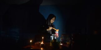 why-coal-rich-indonesia-can’t-keep-the-lights-on