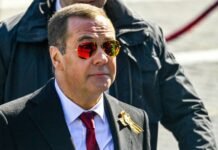 Medvedev says Strait of Hormuz gives Iran leverage comparable to ‘nuclear weapon’ medvedev-says-strait-of-hormuz-gives-iran-leverage-comparable-to-‘nuclear-weapon’