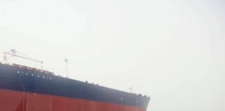 cargo-vessel-comes-under-attack-off-yemen’s-red-sea-coast,-british-maritime-agency-says